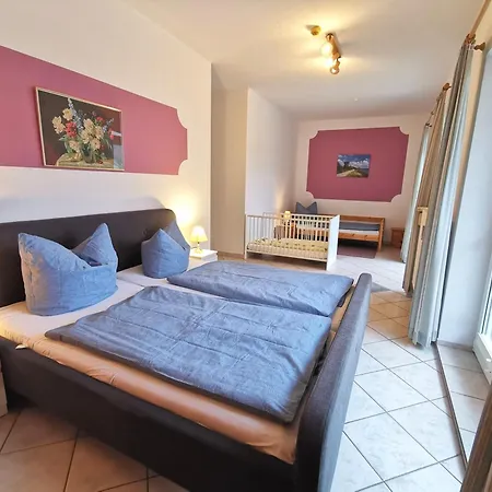 Bernsteinhaus In Familienwohnung Im Erdgeschoss Mit 2 Terrassen - Nr 2 Appartement