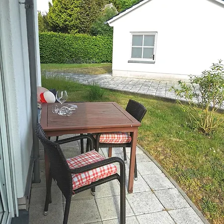 Lejlighed Bernsteinhaus In Familienwohnung Im Erdgeschoss Mit 2 Terrassen - Nr 2 Zingst